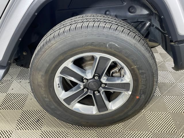 Used 2018 Jeep Wrangler Unlimited Sahara image 19