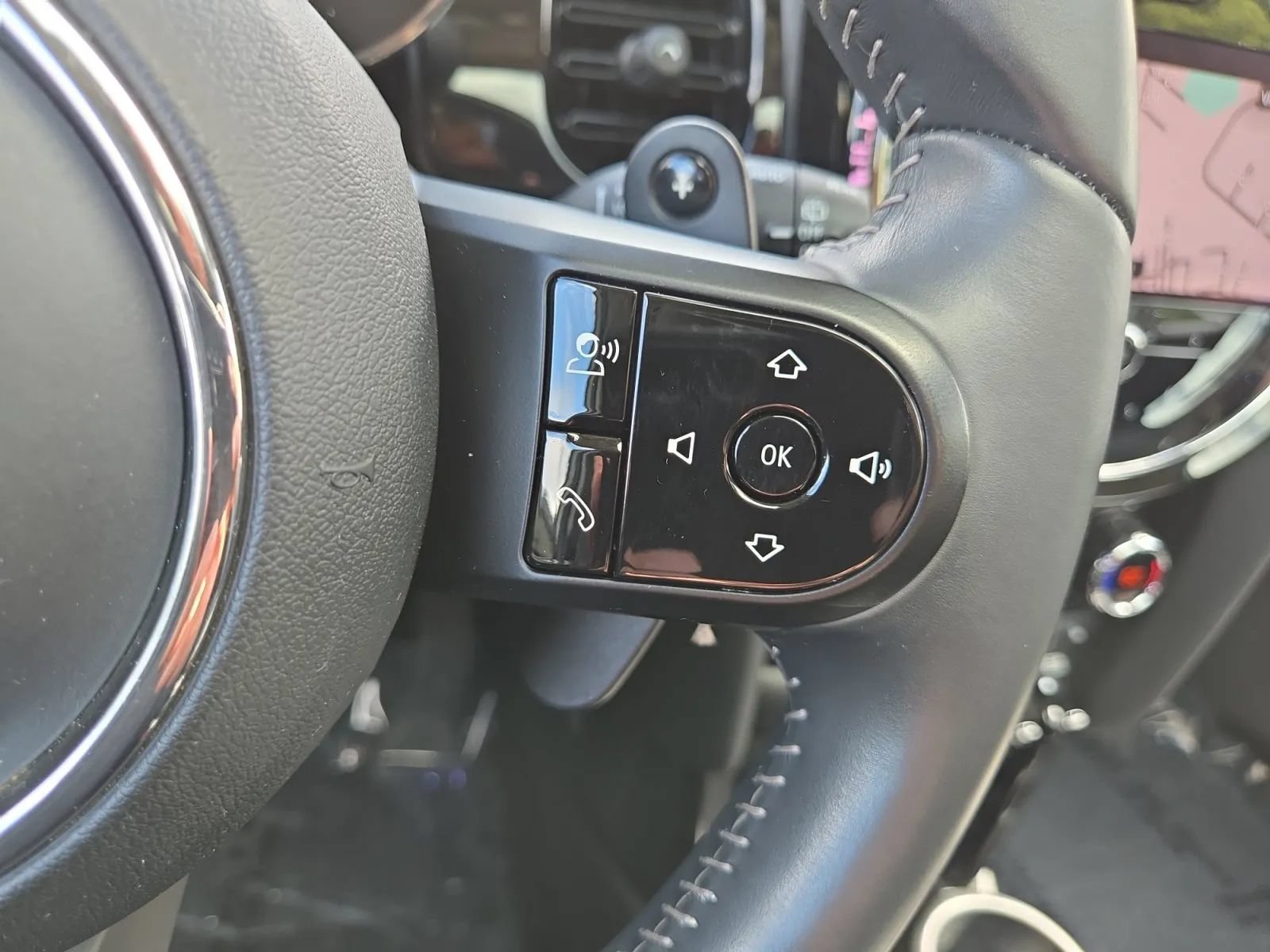 Used 2023 MINI Cooper S FWD image 22