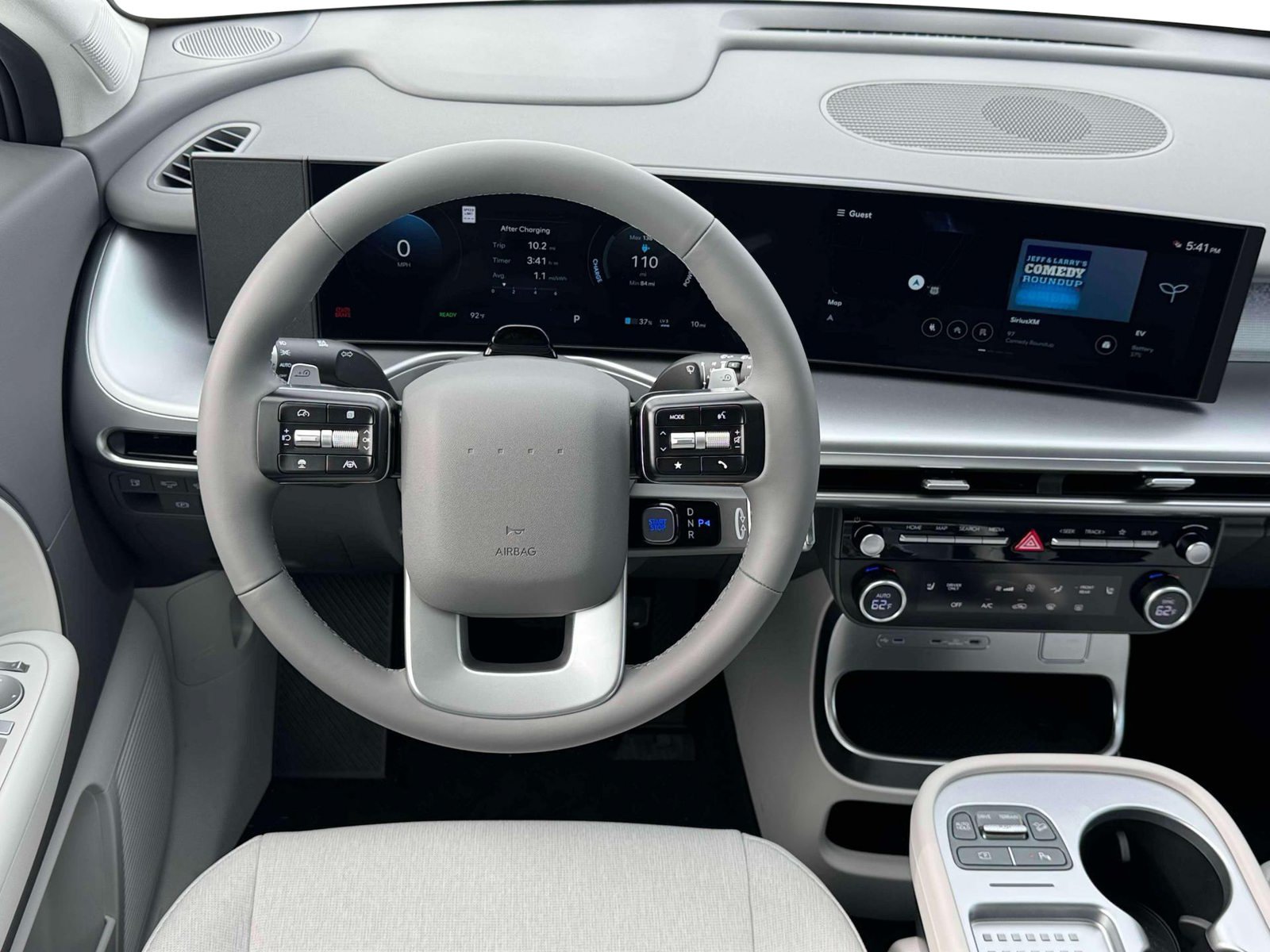 New 2026 Hyundai Ioniq 9 SE w/ Tow & Go Package AWD/4WD image 17