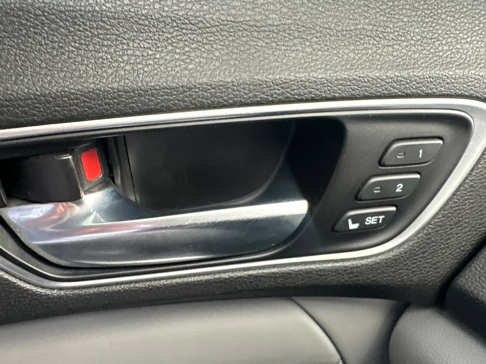 Used 2018 Acura TLX w/ Advance Package FWD image 26