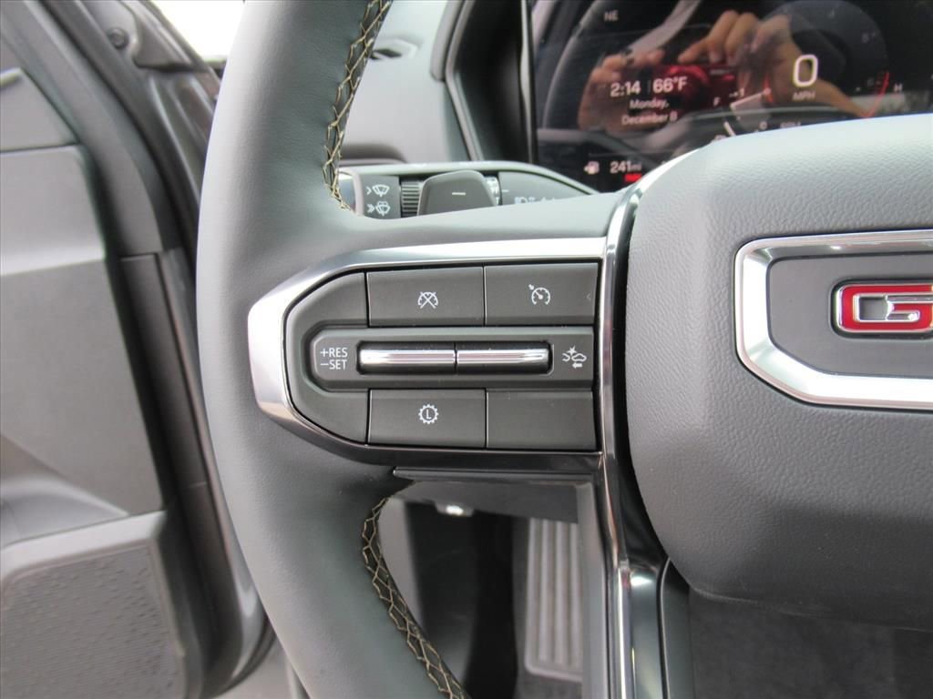 New 2026 GMC Terrain AT4 w/ Convenience Package III image 18