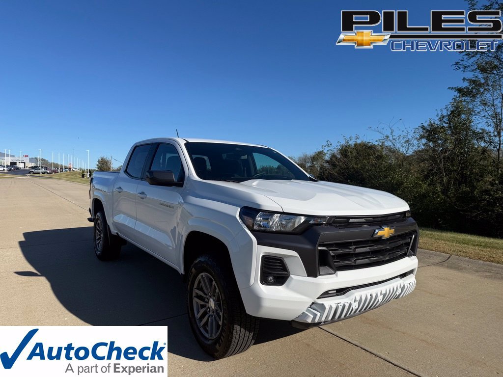 Used 2024 Chevrolet Colorado LT w/ LT Convenience Package RWD image 1