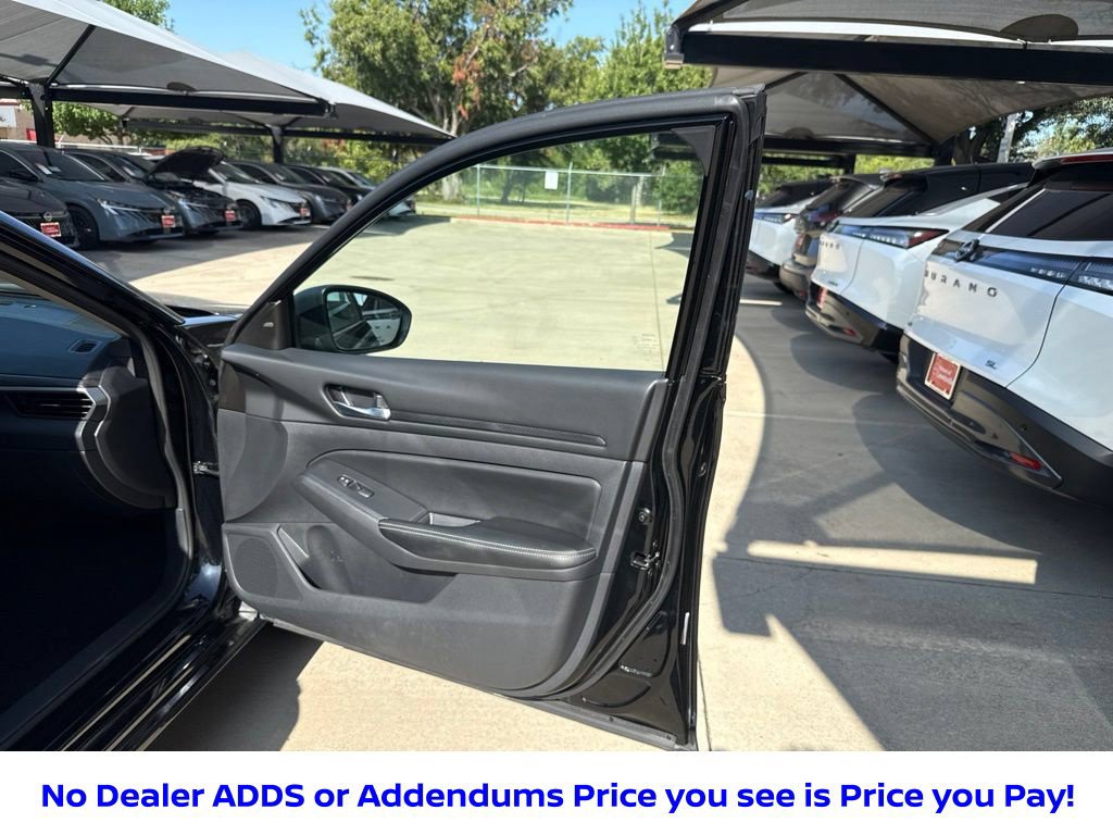 Certified 2025 Nissan Altima 2.5 SV FWD image 25