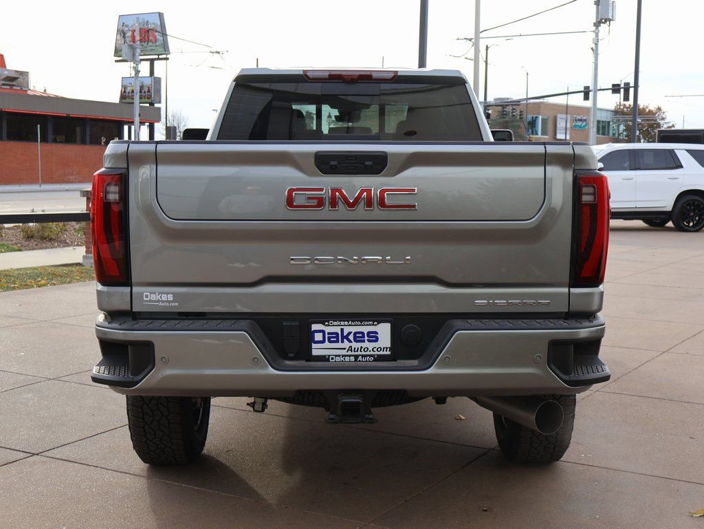 New 2026 GMC Sierra 3500 Denali w/ Denali Reserve Package image 4