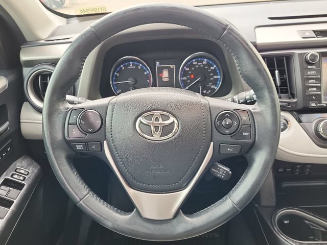 Used 2017 Toyota RAV4 Platinum w/ All Weather Liner Package AWD/4WD image 25