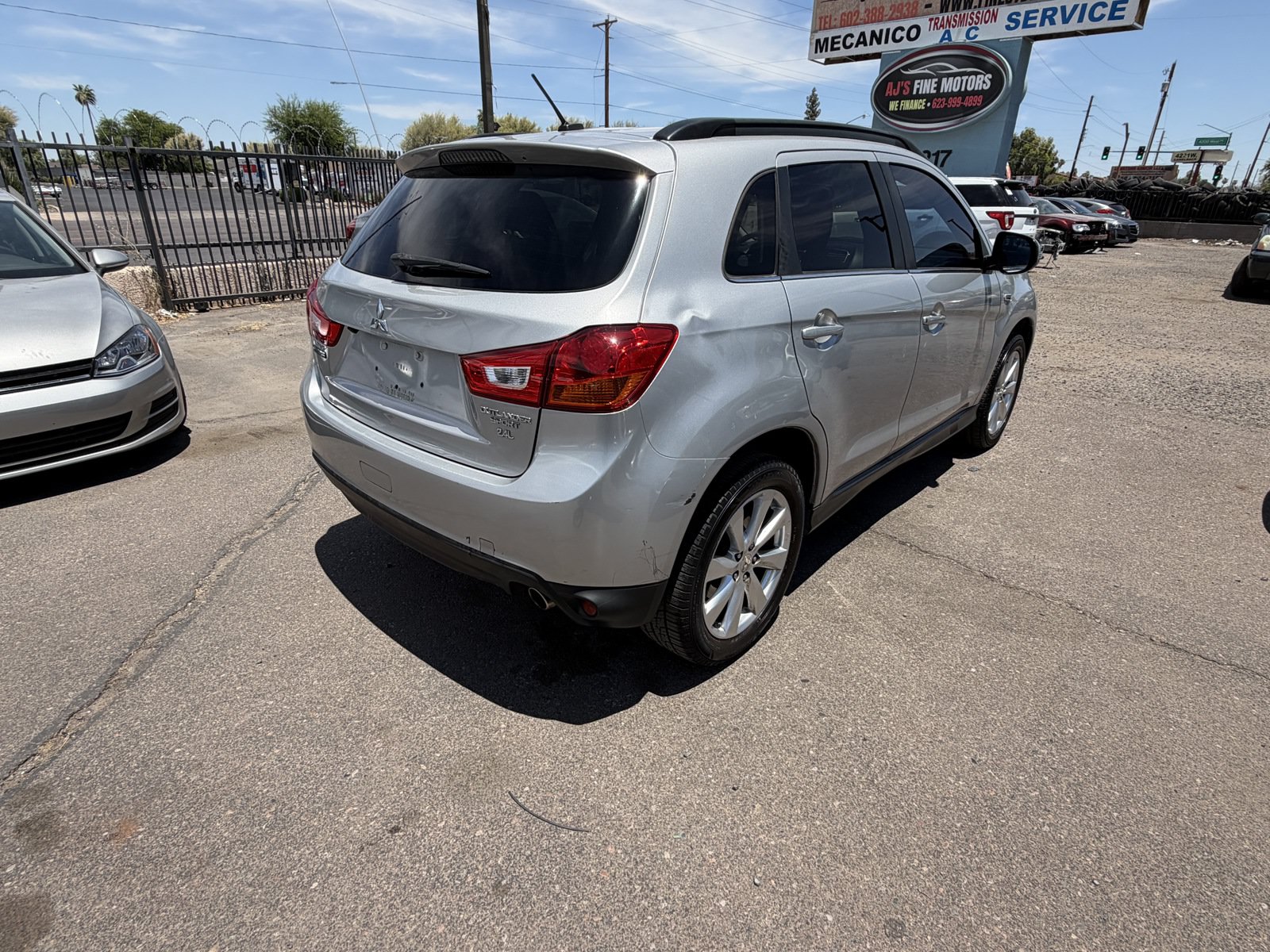 Used 2015 Mitsubishi Outlander Sport GT FWD image 3