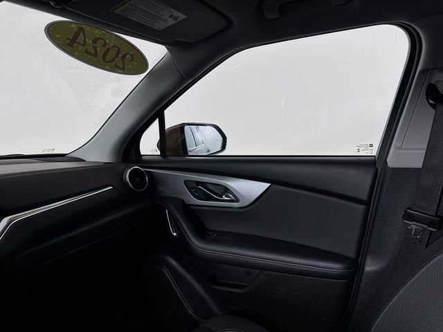 Used 2024 Chevrolet Blazer LT w/ Convenience Package image 24