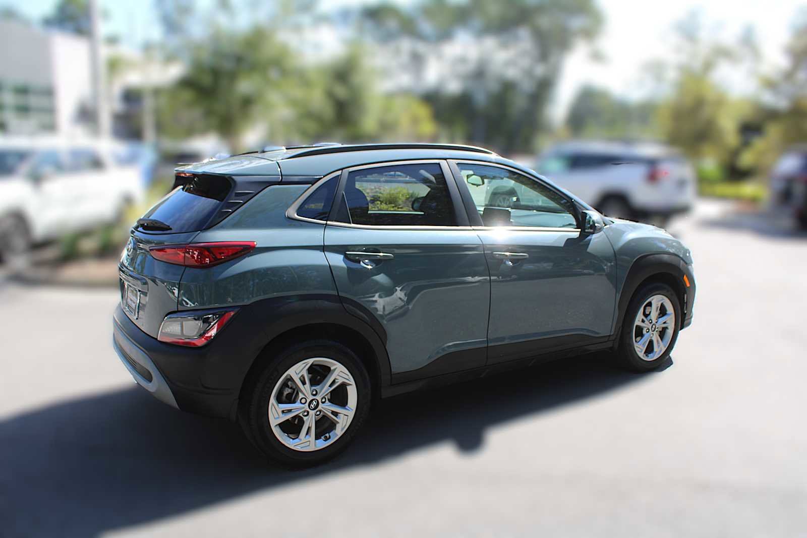 Used 2022 Hyundai Kona SEL image 12