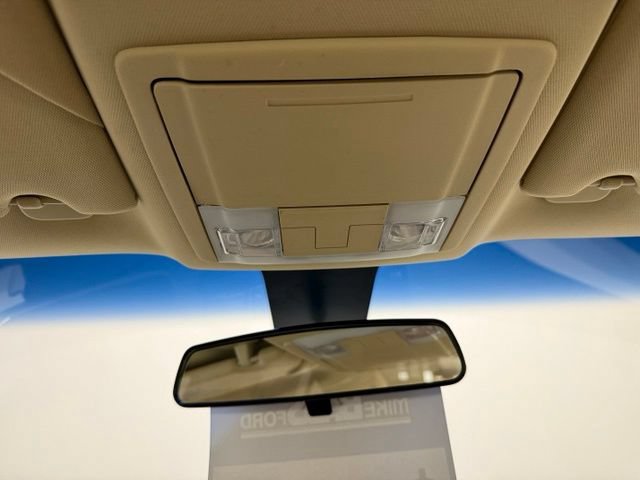 Used 2013 Ford Taurus SE FWD image 34
