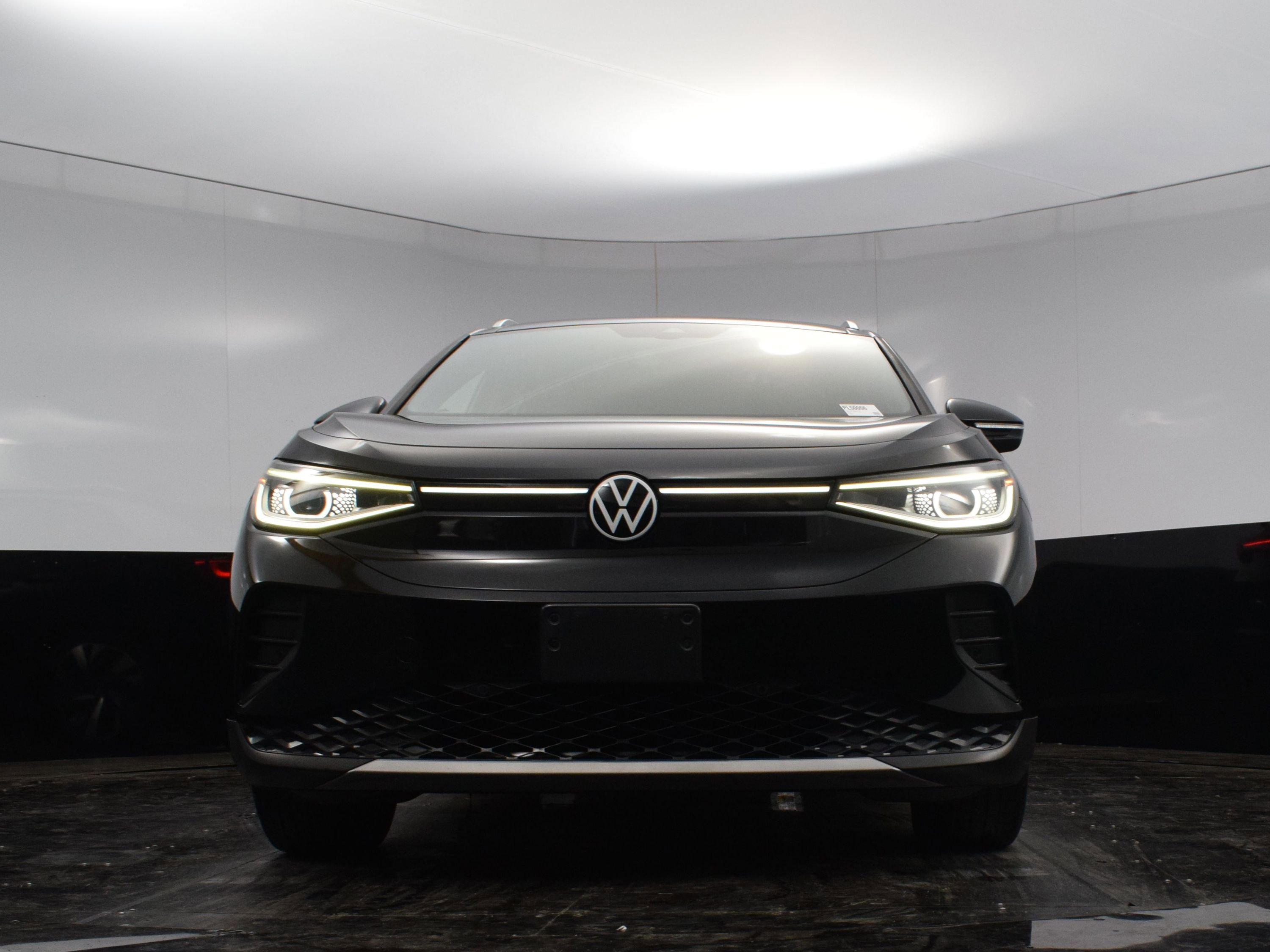 Used 2021 Volkswagen ID.4 1st Edition w/ ID.4 Protection Package image 18