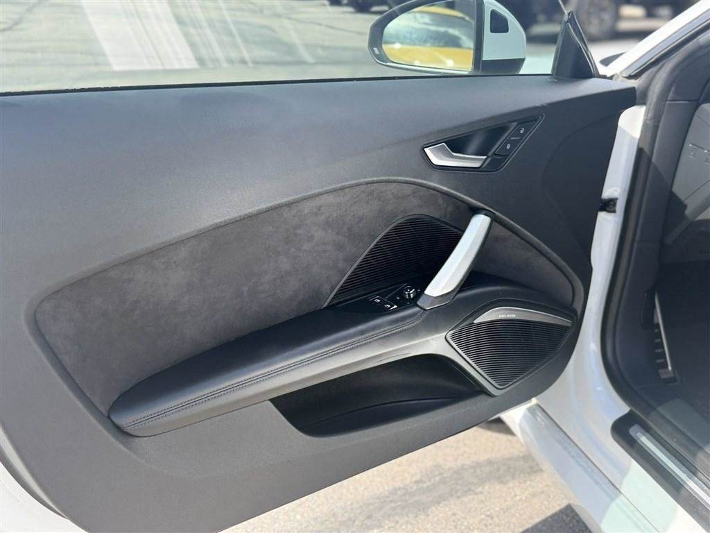 Used 2019 Audi TT 2.0T AWD/4WD image 11