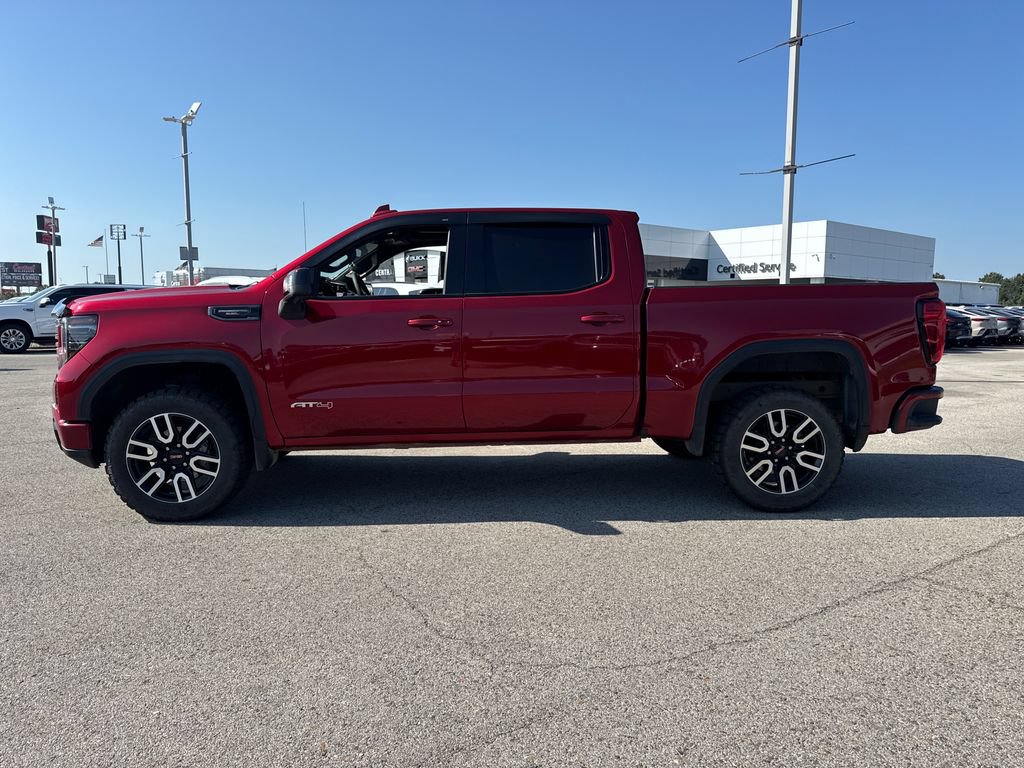 Used 2023 GMC Sierra 1500 AT4 w/ AT4 Premium Package AWD/4WD image 3
