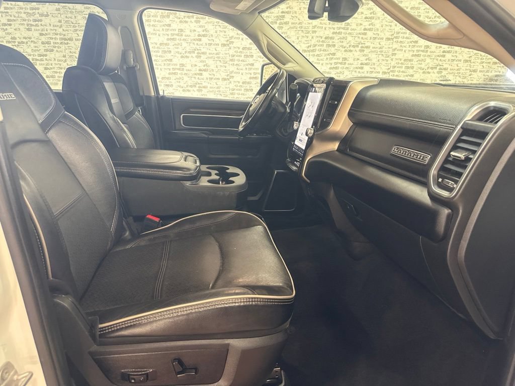 Used 2024 RAM 2500 Laramie AWD/4WD image 11