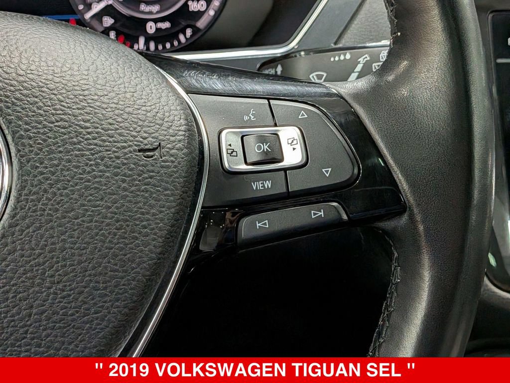 Used 2019 Volkswagen Tiguan SEL AWD/4WD image 18