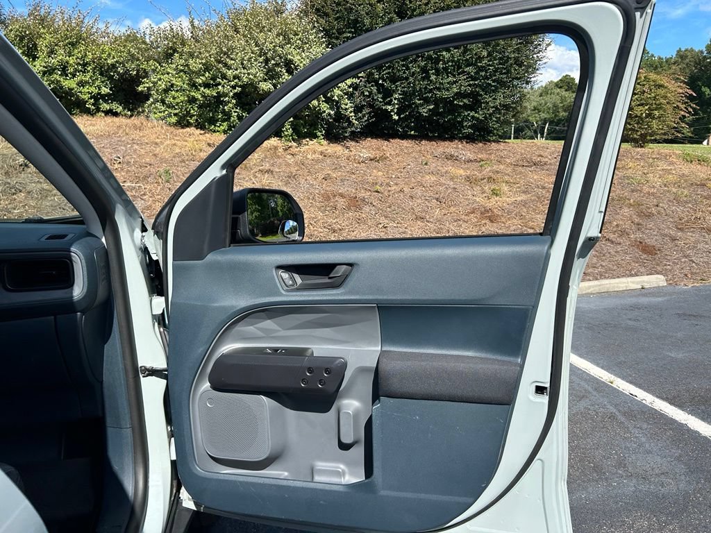 Used 2023 Ford Maverick XL FWD image 53
