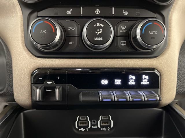 Used 2022 RAM 3500 Laramie AWD/4WD image 26