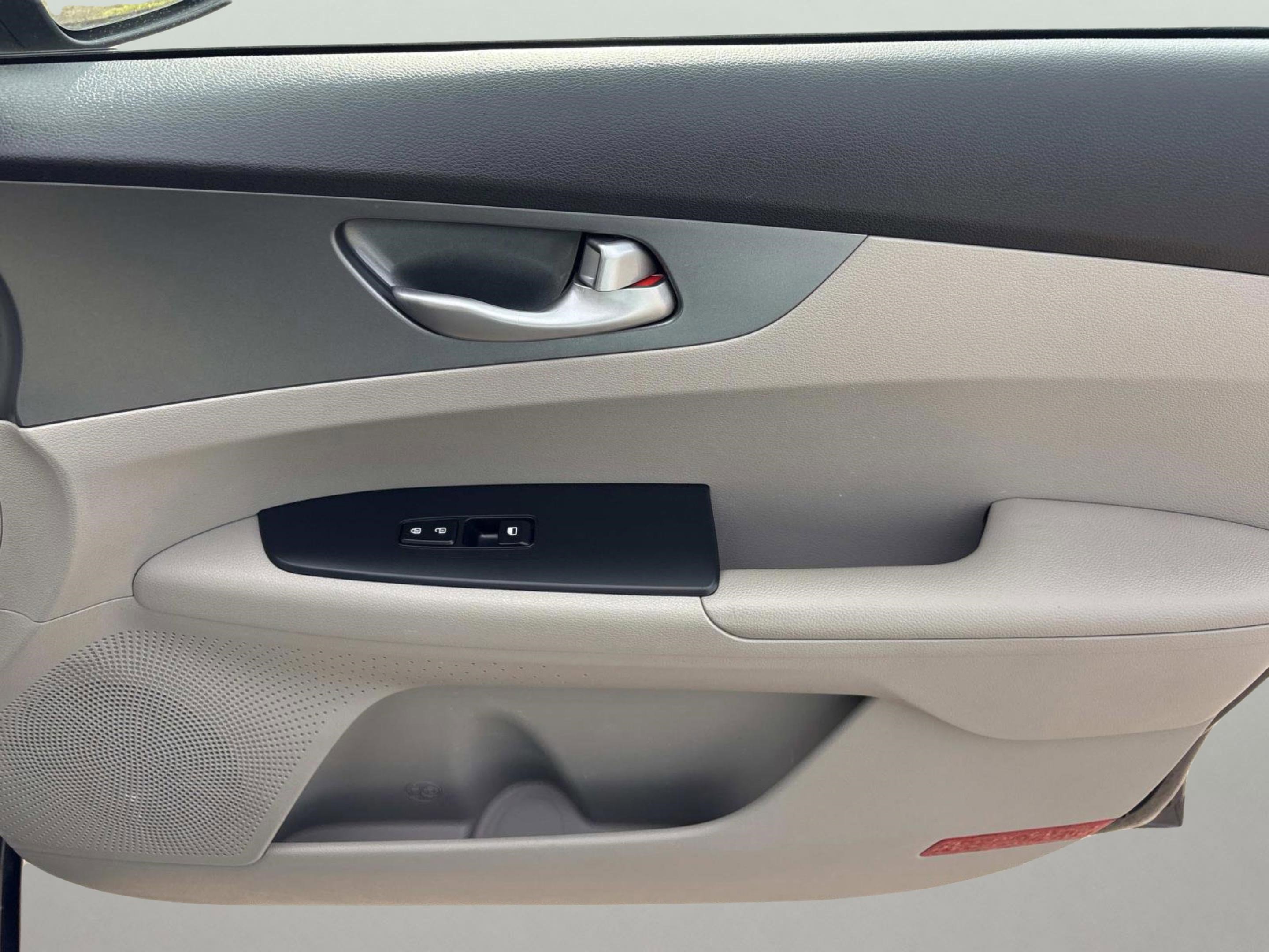 Used 2019 Kia Forte LXS image 20