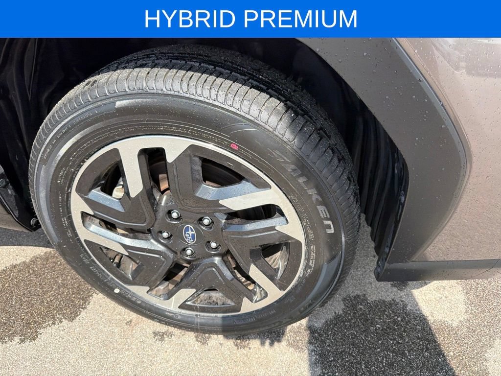 Certified 2025 Subaru Forester Premium AWD/4WD image 35