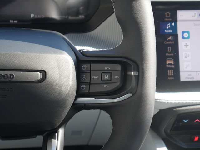 New 2026 Jeep Cherokee Laredo AWD/4WD image 18