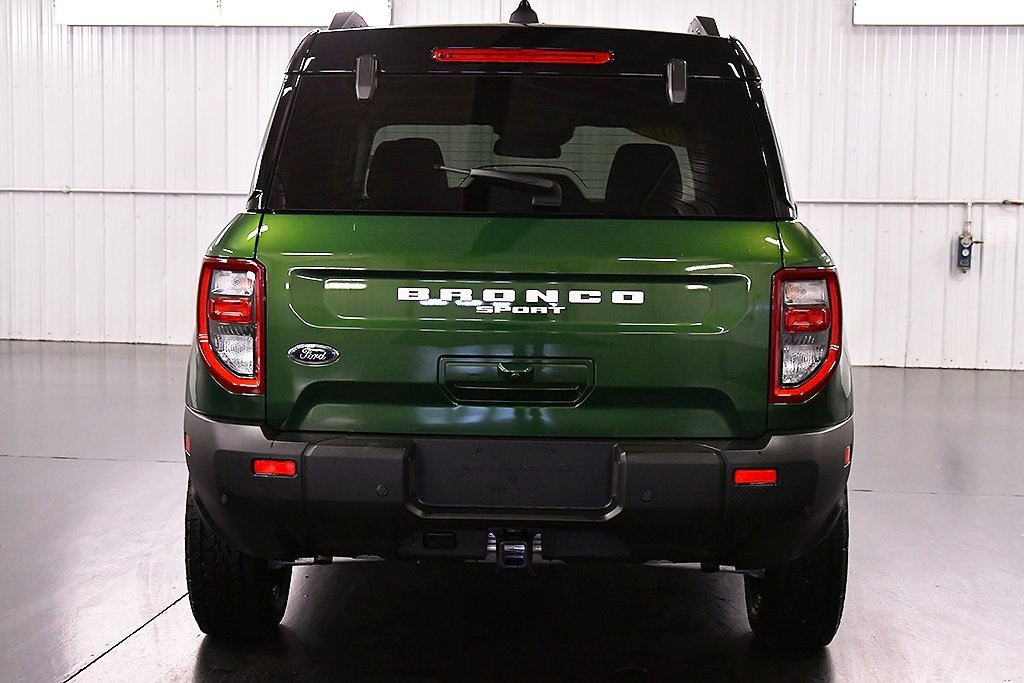 Used 2025 Ford Bronco Sport Badlands image 6