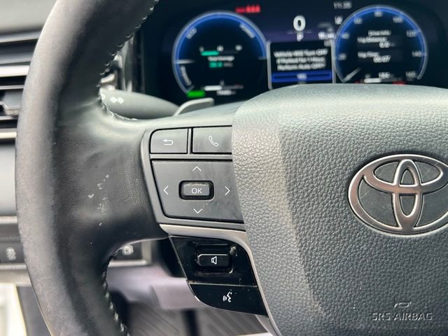 Used 2025 Toyota Camry XSE FWD image 23