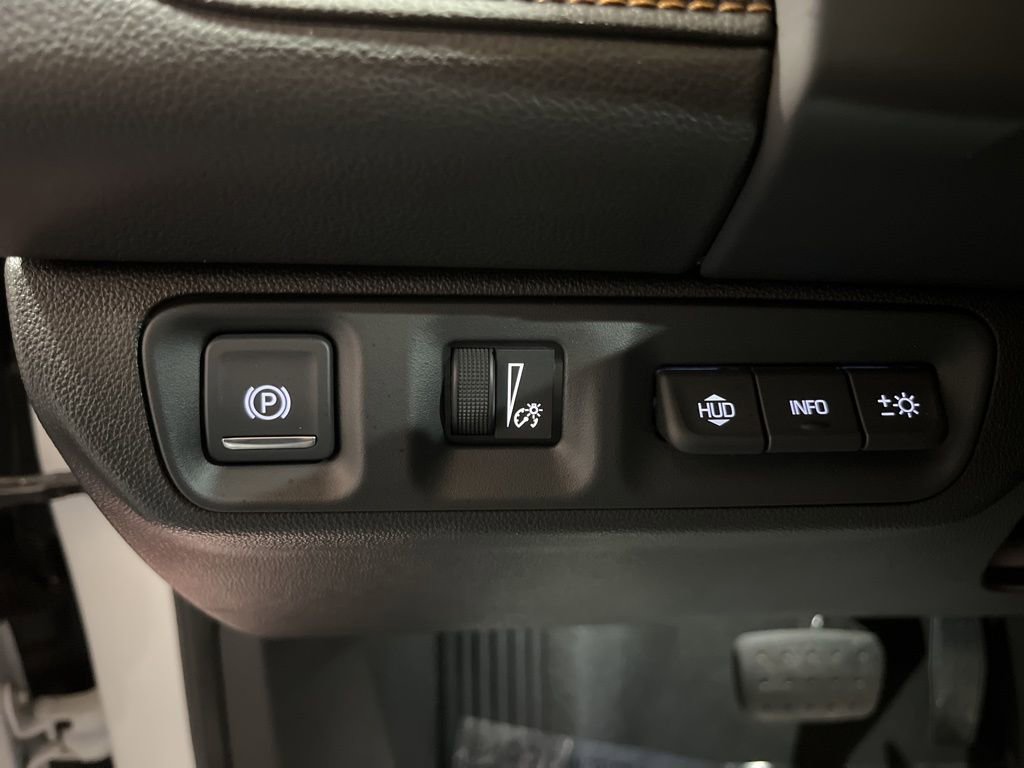 Certified 2023 GMC Acadia AT4 w/ Technology Package image 24