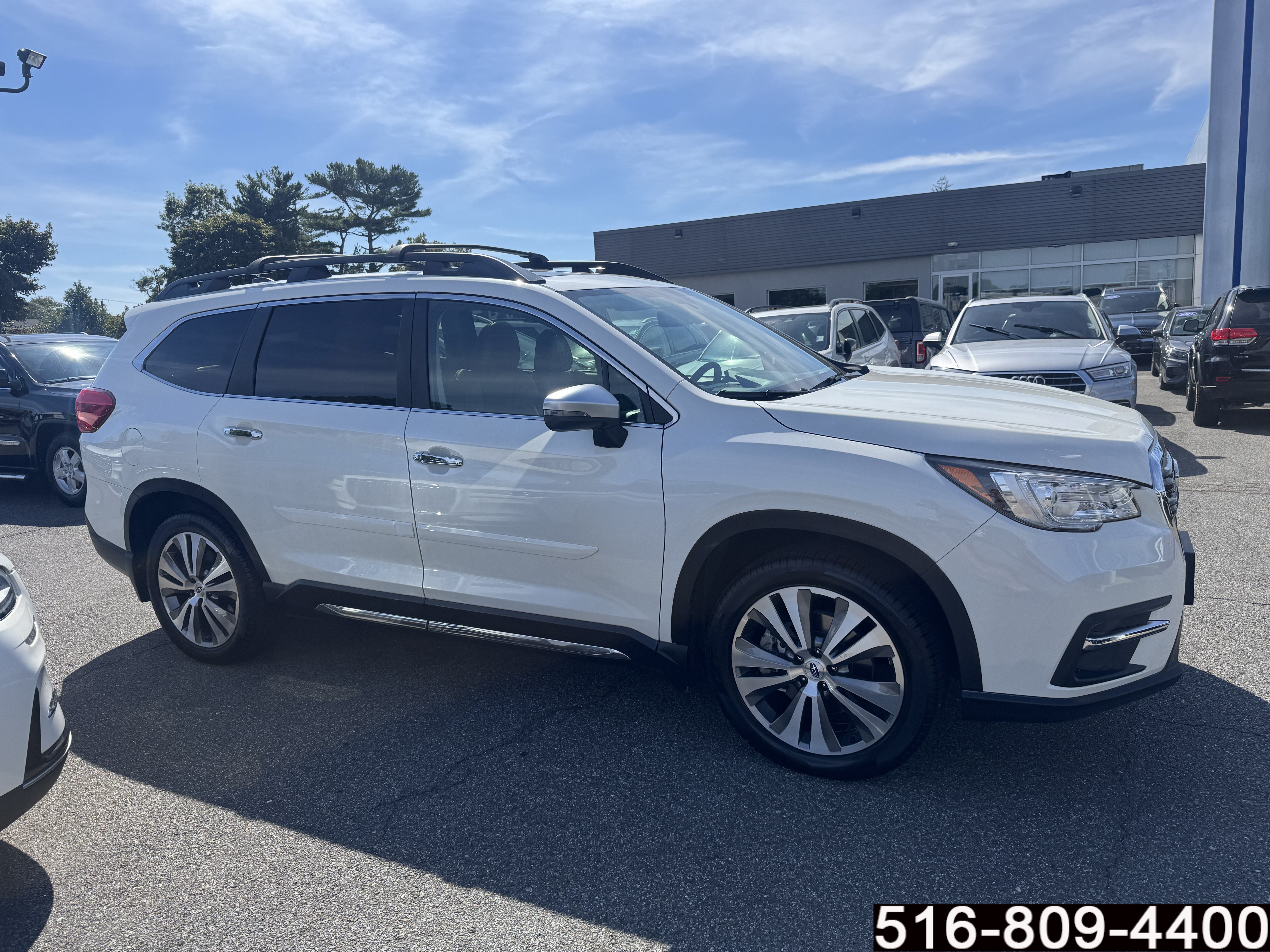 Used 2020 Subaru Ascent Touring AWD/4WD image 4