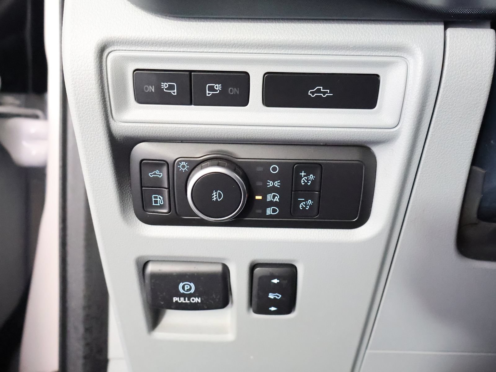 Used 2021 Ford F150 Limited AWD/4WD image 32