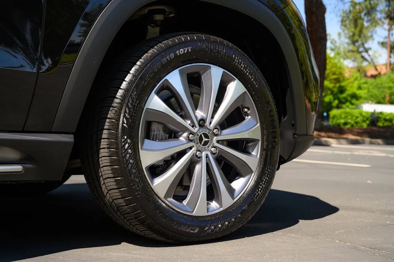 Used 2021 Mercedes-Benz GLE 350 w/ Premium Package image 8