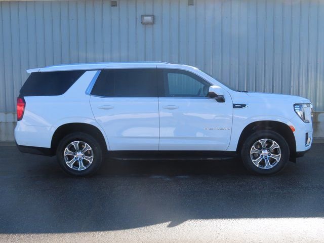 Used 2024 GMC Yukon SLE image 2