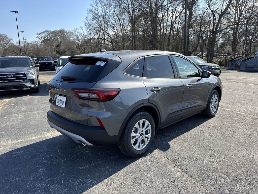 New 2026 Ford Escape Active image 7