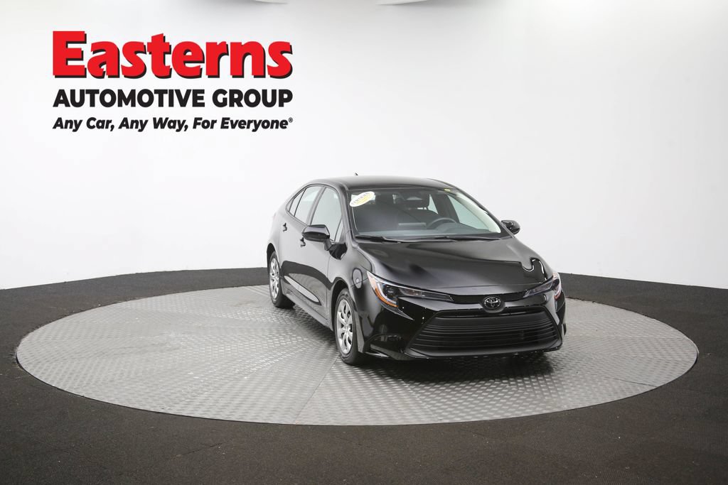 Used 2025 Toyota Corolla LE FWD image 52