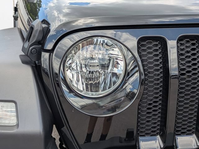 Used 2022 Jeep Wrangler Sport AWD/4WD image 10