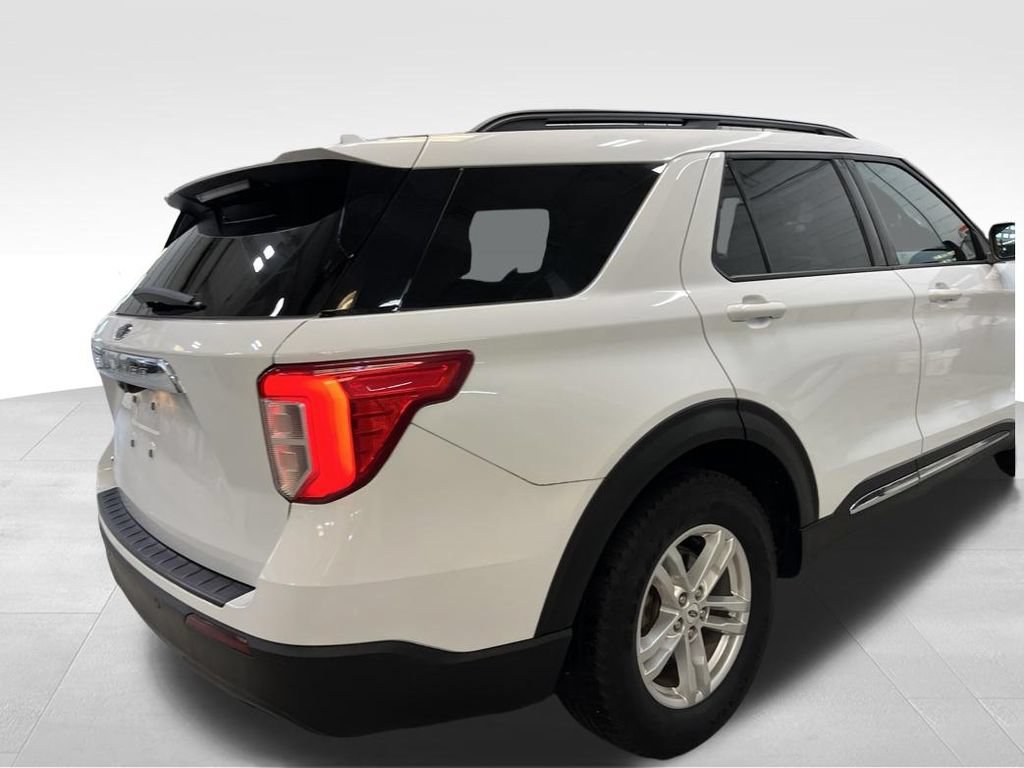 Used 2020 Ford Explorer XLT RWD image 5
