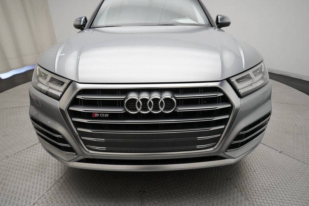 Used 2020 Audi SQ5 Premium Plus w/ Premium Plus Package image 4