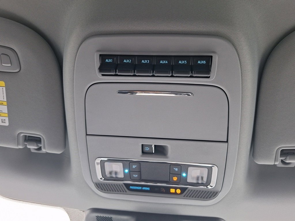 New 2026 Ford F350 Lariat image 15