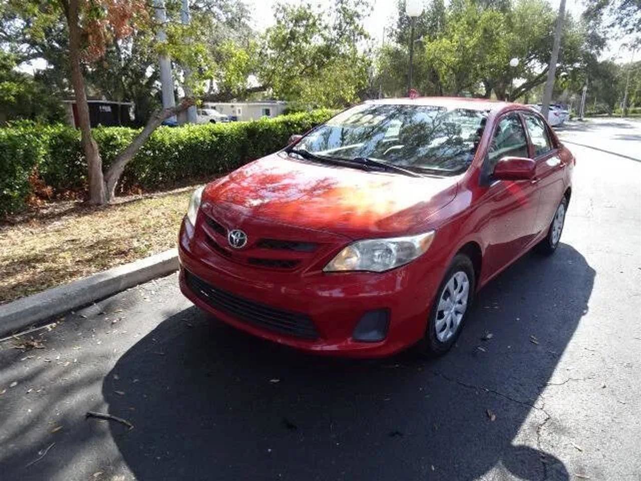 Used 2013 Toyota Corolla L image 5