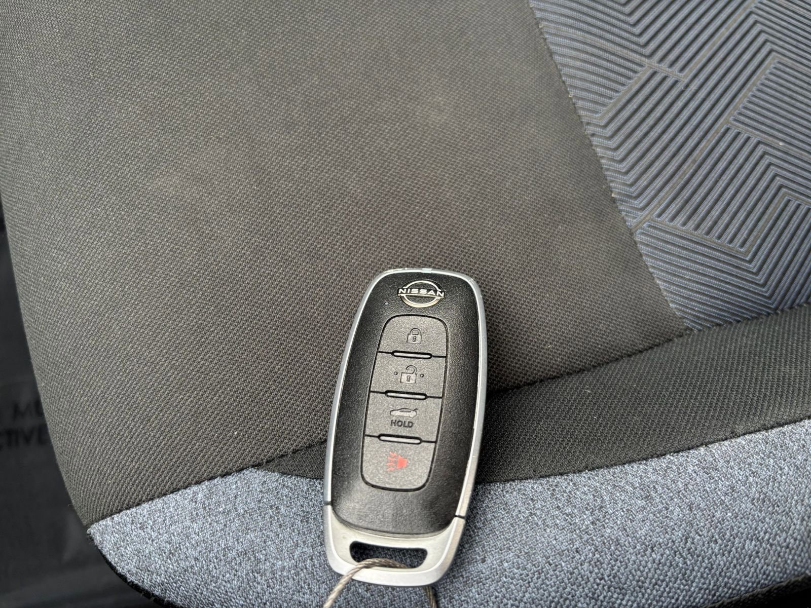 Used 2025 Nissan Versa SV FWD image 21