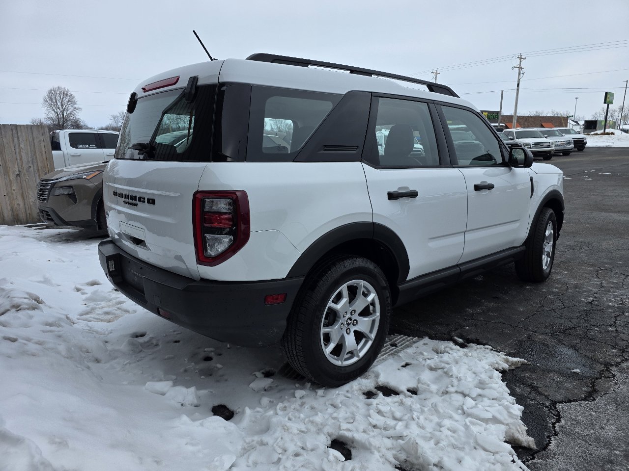 Used 2021 Ford Bronco Sport Base image 3