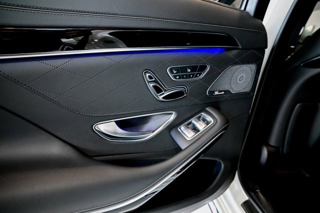 Used 2019 Mercedes-Benz S 63 AMG S 4MATIC Sedan image 35