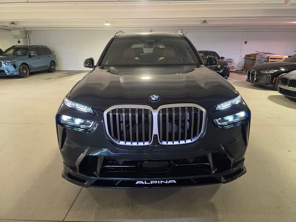 New 2026 BMW ALPINA XB7 AWD/4WD video 2