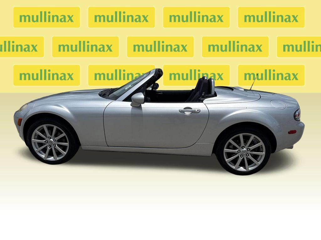 Used 2008 MAZDA MX-5 Miata Touring RWD image 8