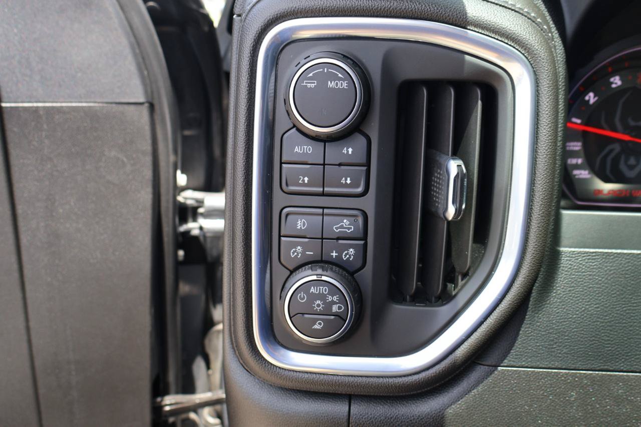 Used 2022 Chevrolet Silverado 1500 RST w/ Safety Package AWD/4WD image 13