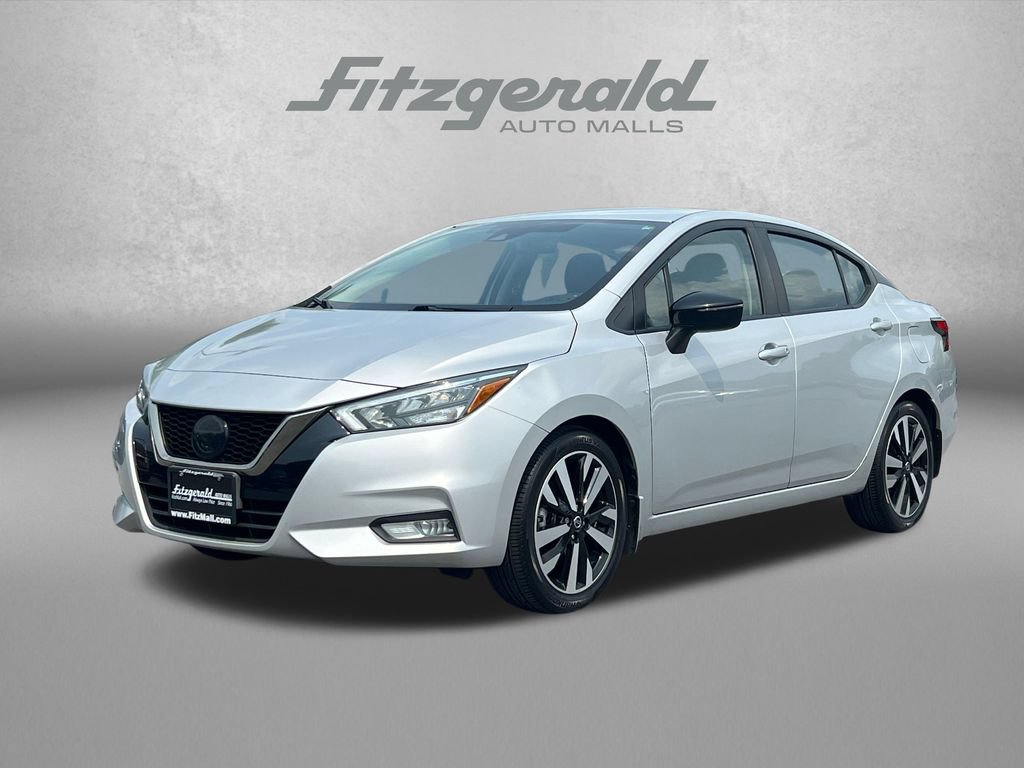 Used 2021 Nissan Versa SR w/ Electronics Package FWD image 2