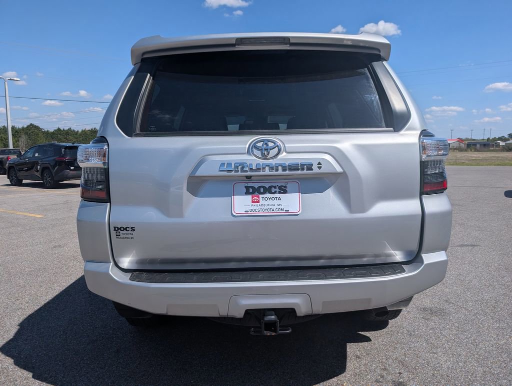 Used 2023 Toyota 4Runner SR5 Premium w/ Moonroof Package image 4
