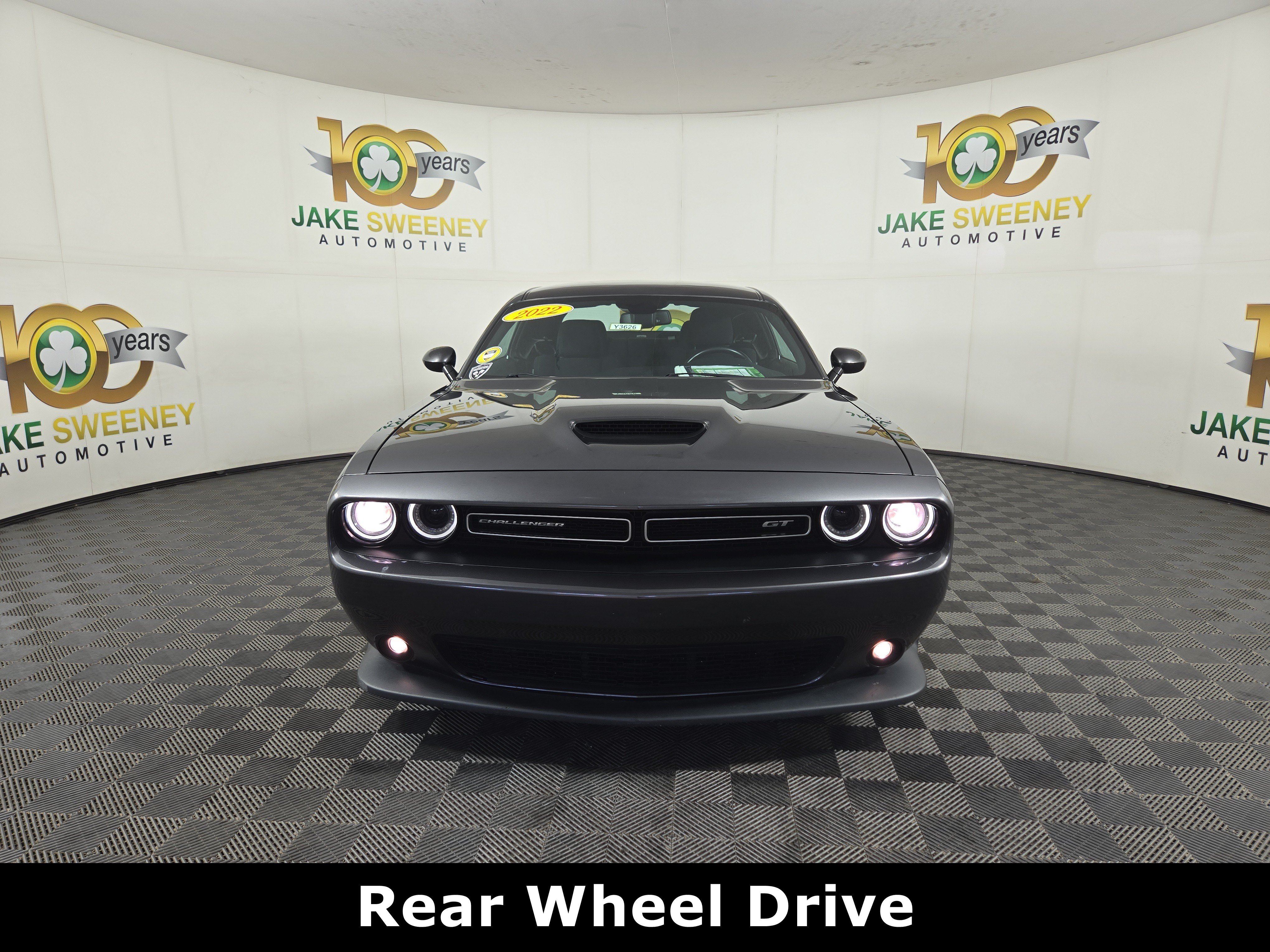 Used 2022 Dodge Challenger GT RWD image 2