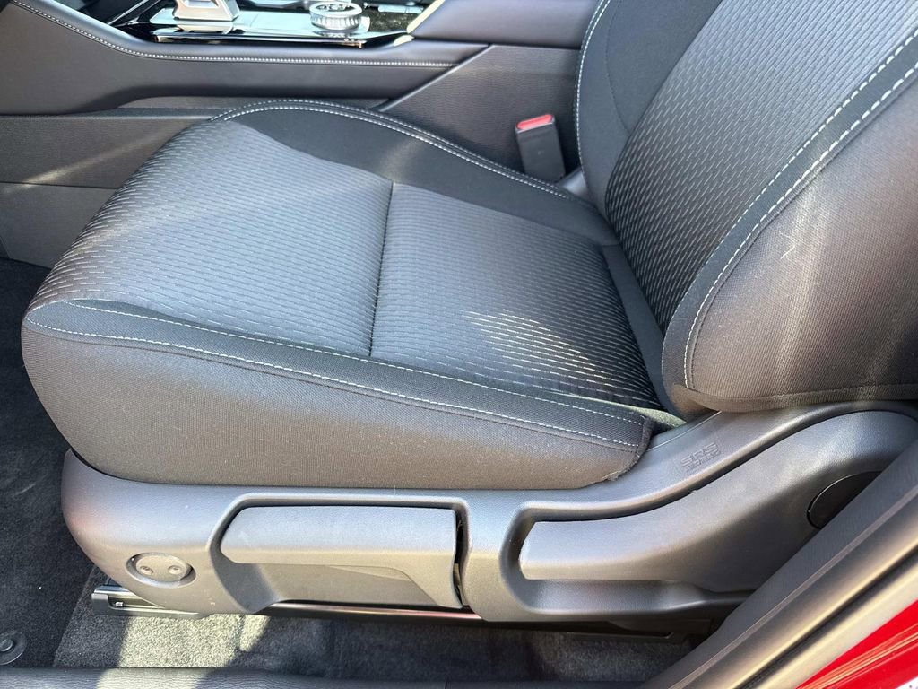 New 2026 Mitsubishi Outlander ES image 23