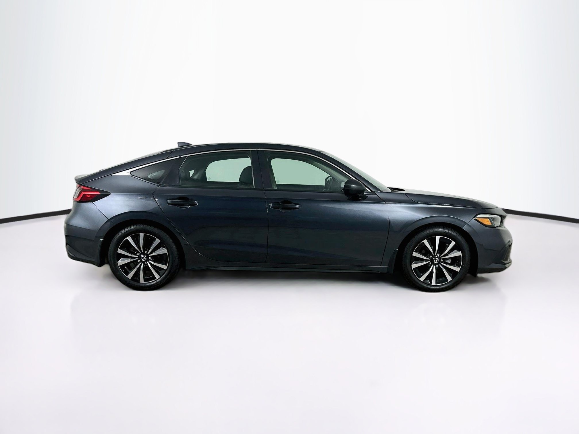Used 2024 Honda Civic EX-L image 10