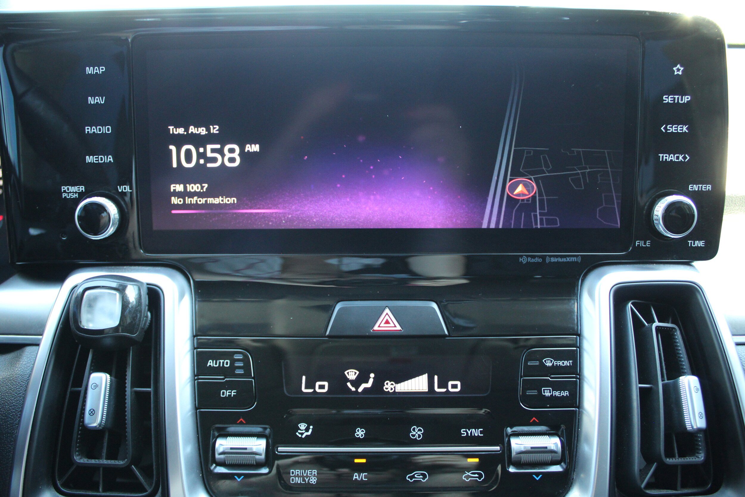 Used 2023 Kia Sorento EX AWD/4WD image 31