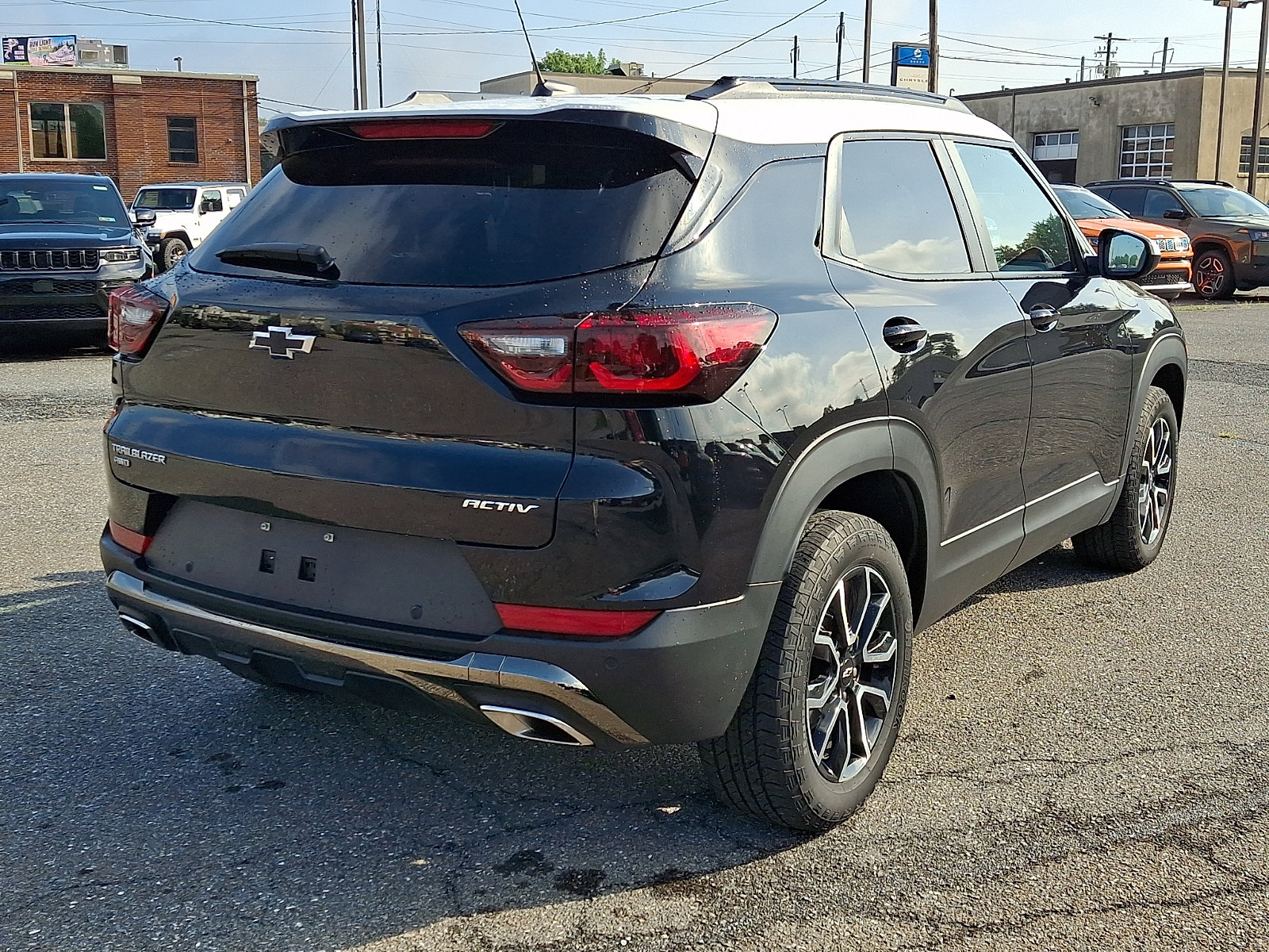 Used 2024 Chevrolet TrailBlazer ACTIV w/ Convenience Package AWD/4WD image 6